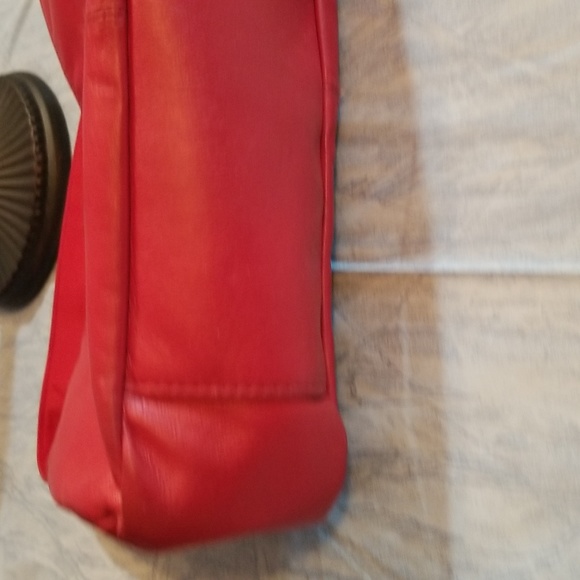 Wilson's House of Leather Authentic Nascar Chase Shoulder Bag - Picture 5 of 6